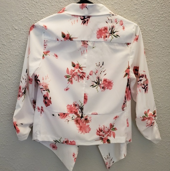 Cardigan - Picture 2 of 4